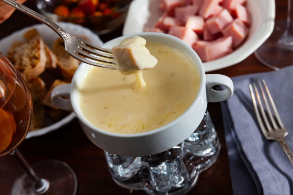 Fondue de carne e queijo